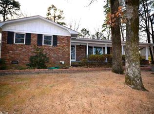 7913 Harmon Dr, Little Rock, AR 72227