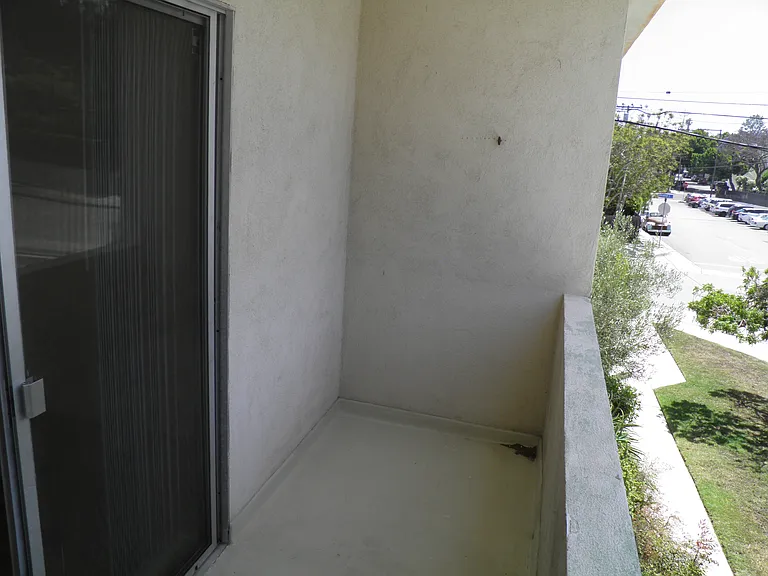 5-703 Strand St #5 — Photo 6