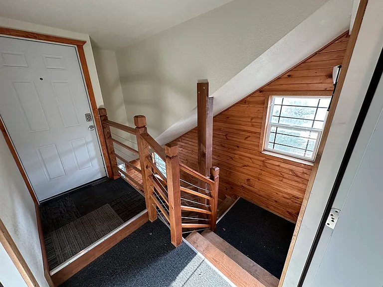 2019 Iron St #2 — Photo 12