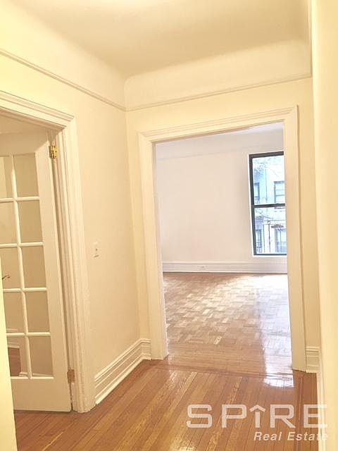 1st image of 115 W 16th St #238