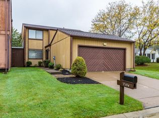 7154 Rippling Brook Ln #27, Mentor, OH 44060