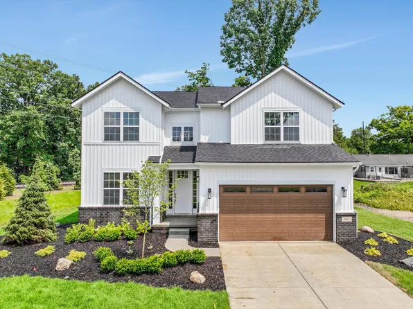 759 Cumberland Ct, South Lyon, MI 48178