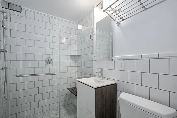 Rented by Nolita Group | media 28