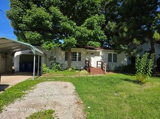 2101 Caseyville Ave, Swansea, IL 62226