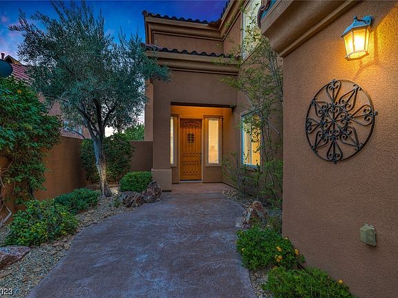 5th image of 11 Villa Marsala Ct