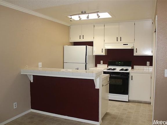 2nd image of 4722 Hayford Way