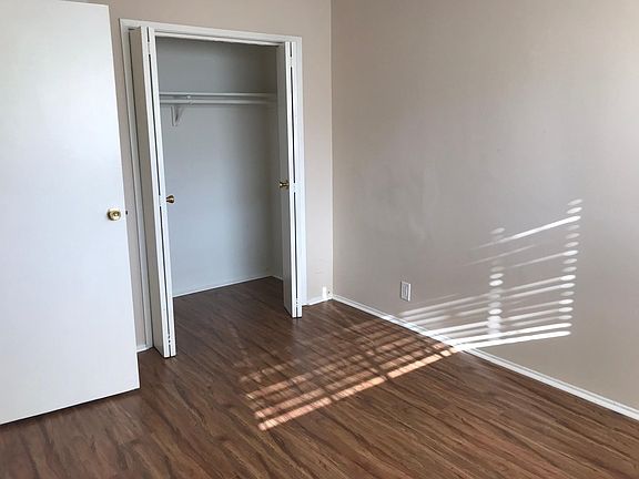 2nd image of 250 W Howard St APT 1