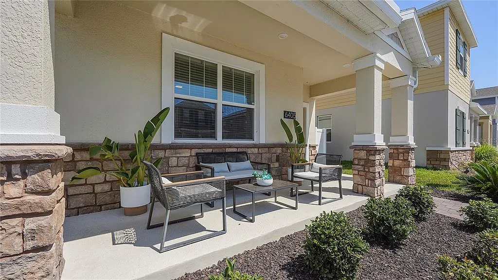 3 bed, 2.5 bath, 1930 sqft, $2,950 — Photo 4