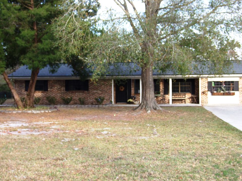 1st image of 665 Cathy Tripp Ln
