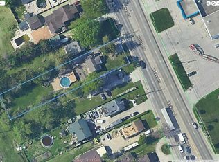 2945 Walker Rd, Windsor, ON N8W 3R4