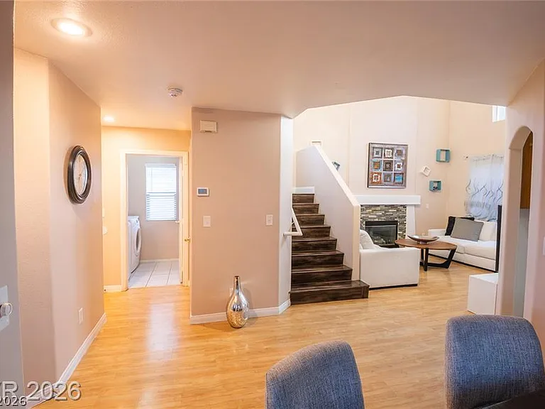 805 Old Mine Creek Ln — Photo 9