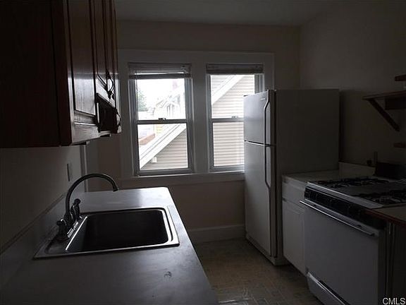 3rd image of 14 Edlie Ave #2
