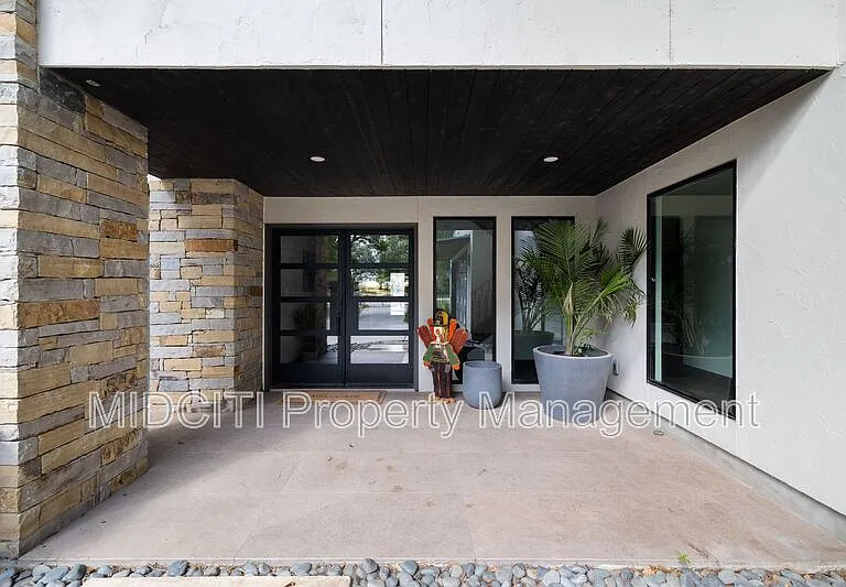 180 Lake Ridge Dr — Photo 8
