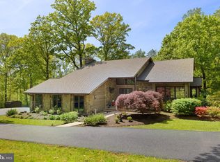 17623 Canby Rd, Leesburg, VA 20175