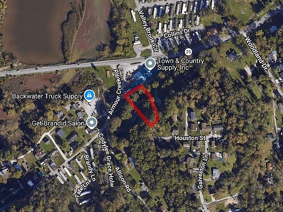 2nd image of 41 Armour Rd