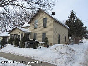 2nd image of 916 S Vine St