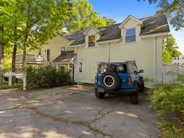226 County Street U, Attleboro, MA 02703