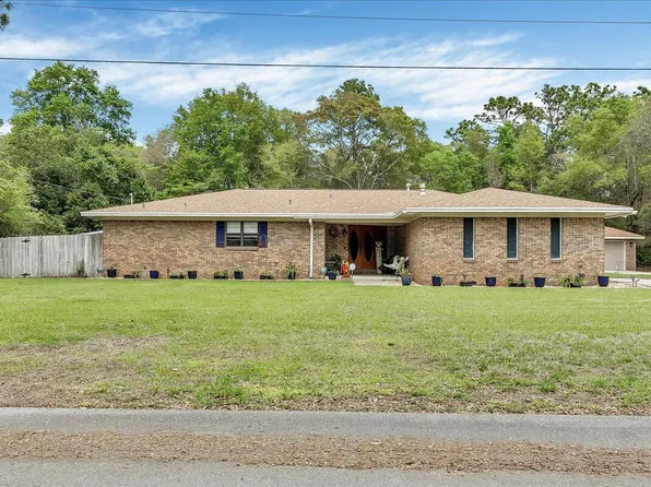 19 North Dr, Shalimar, FL 32579