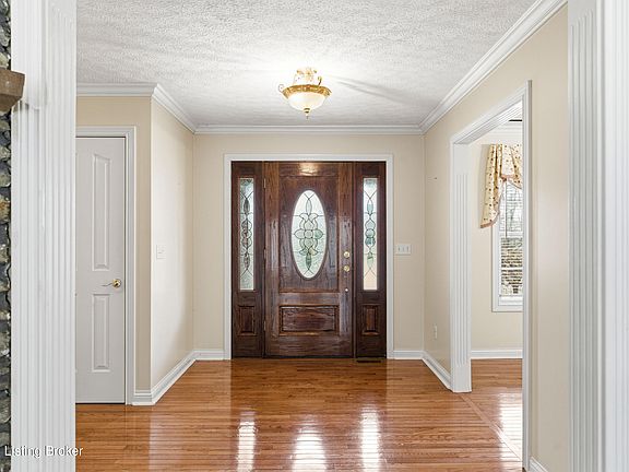 5th image of 236 Bobwhite Rd