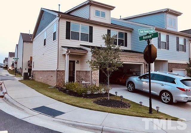 1st image of 518 Oak Forest View Ln