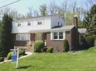 86 Ridgecrest Dr, Pittsburgh, PA 15235