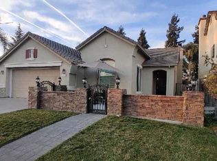 239 Oriole Ln, Lodi, CA 95240