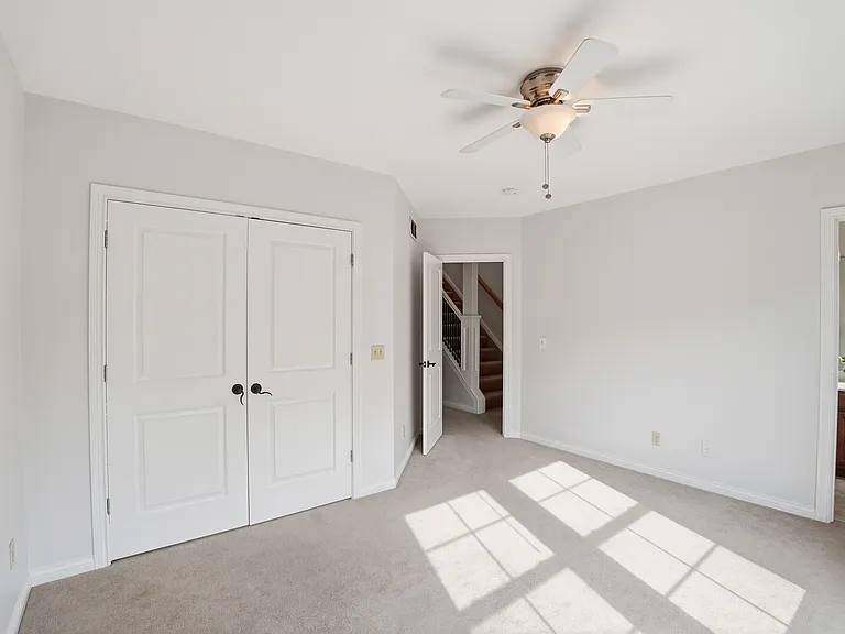 525 Boal St — Photo 8