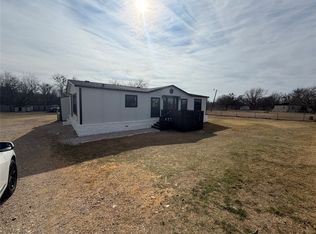 222 Hix Rd, Cleburne, TX 76031