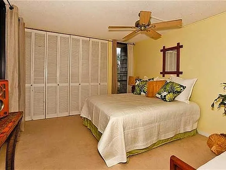 1015 Aoloa Pl #438 — Photo 9