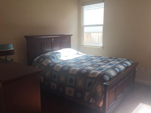 3rd image of 5927 Riverbank Cir