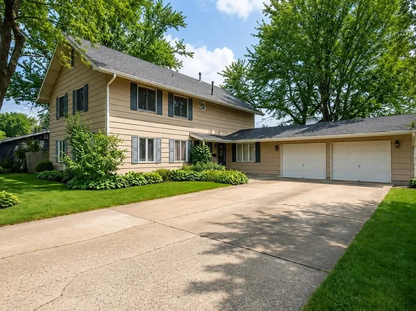 181 Tilton Park Dr, Dekalb, IL 60115
