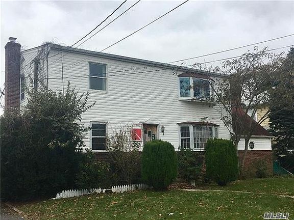 2nd image of 2484 Bellmore Ave