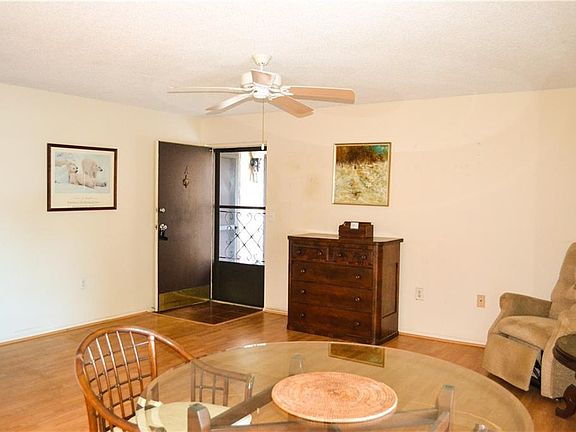 4th image of 2701 Hidden Lake Dr N Unit A