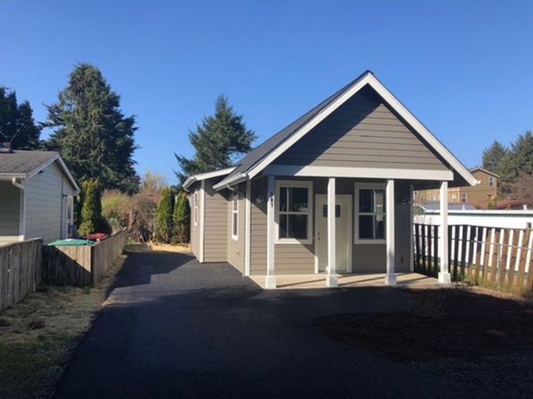 307 SE Reef Ave