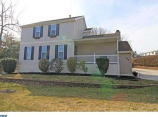 293 Sugartown Rd, Wayne, PA 19087