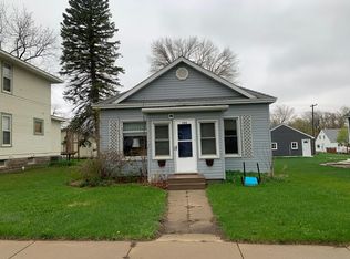 204 N Division St, Hendricks, MN 56136
