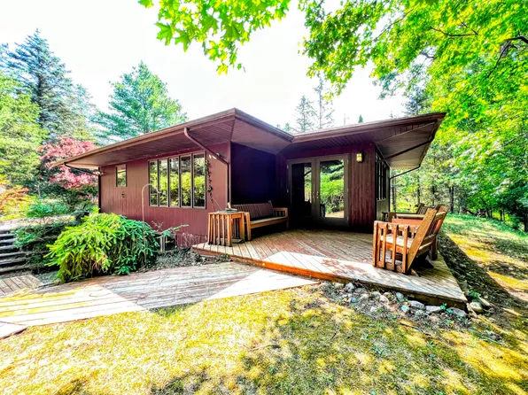 18631 Arthur Rd, Big Rapids, MI 49307