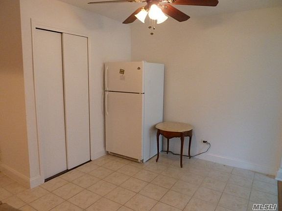 4th image of 7345 210th St APT 1C
