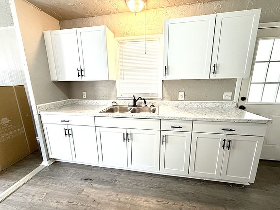 2nd image of 2378 E Texas St