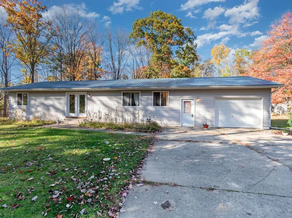 6536 Shellenbarger Rd, Hale, MI 48739