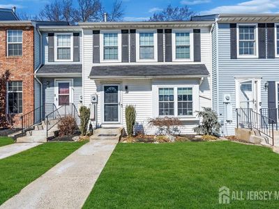 28 Byrnes Ln E, Sayreville, NJ, 08872