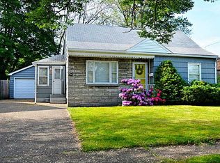 1443 W 38th St, Erie, PA 16508
