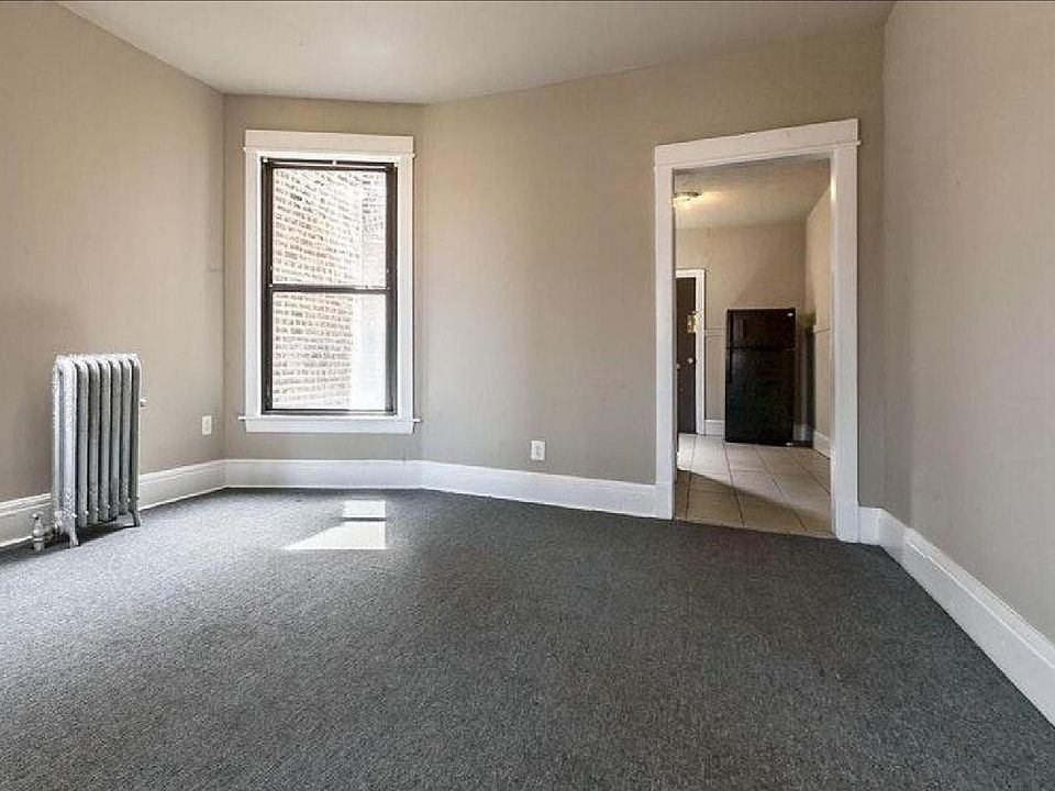 1st image of 6212 S Dorchester Ave APT 4