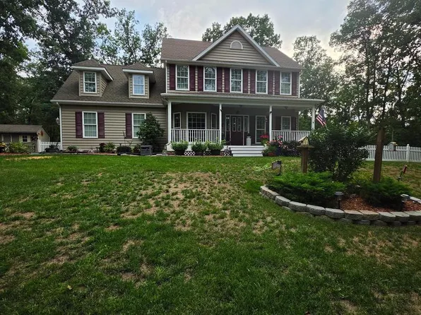 4854 Cherry Run Rd, Hedgesville, WV 25427