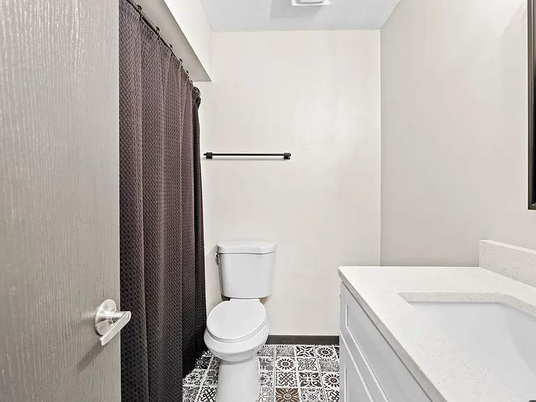 3475 Pilgrim Ln N #3475 — Photo 20