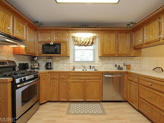 5th image of 7307 Ryan Ct