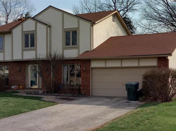 5614 Ramblewood Ct, Columbus, OH 43235