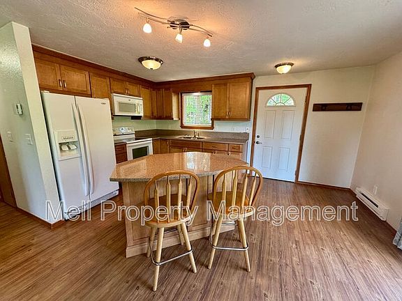 3rd image of 231 N Dogleg Pl