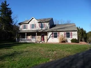 49 E 3rd St, Red Hill, PA 18076