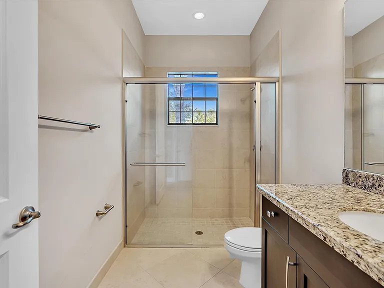 10630 SW 55th St — Photo 38